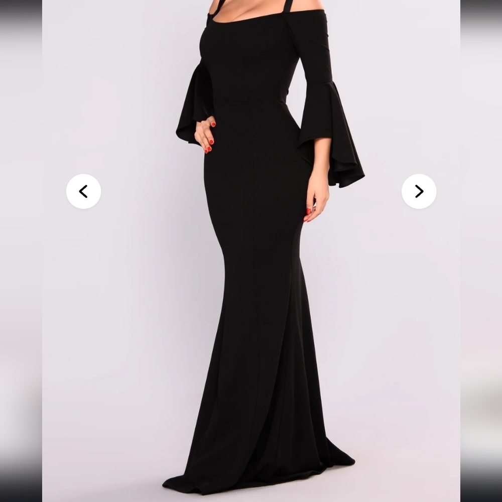 Fashion nova  Black off shoulder mermaid fish tail maxi Party Costume dress